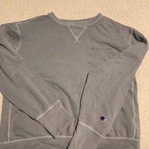 Vintage Champion Sweatshirt!!